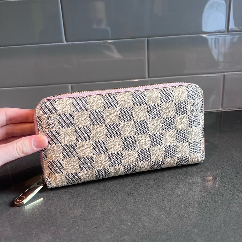 LOUIS VUITTON - Zippy wallet